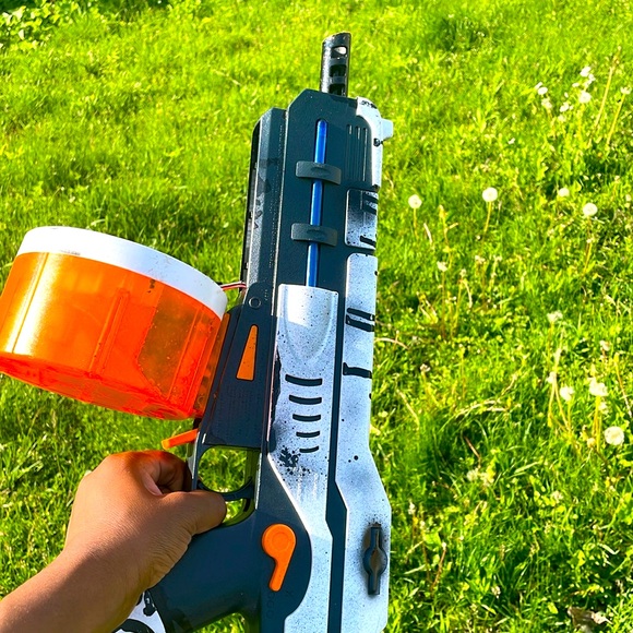 The reason selling because I be to busy to play with it